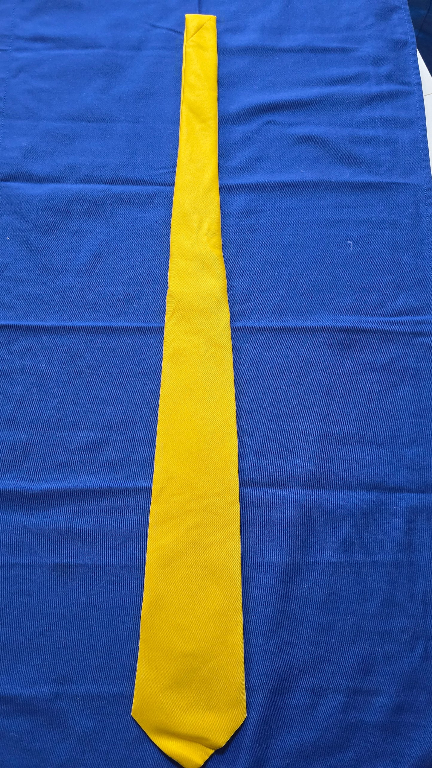Corbata ISACCO SOLE, amarillo