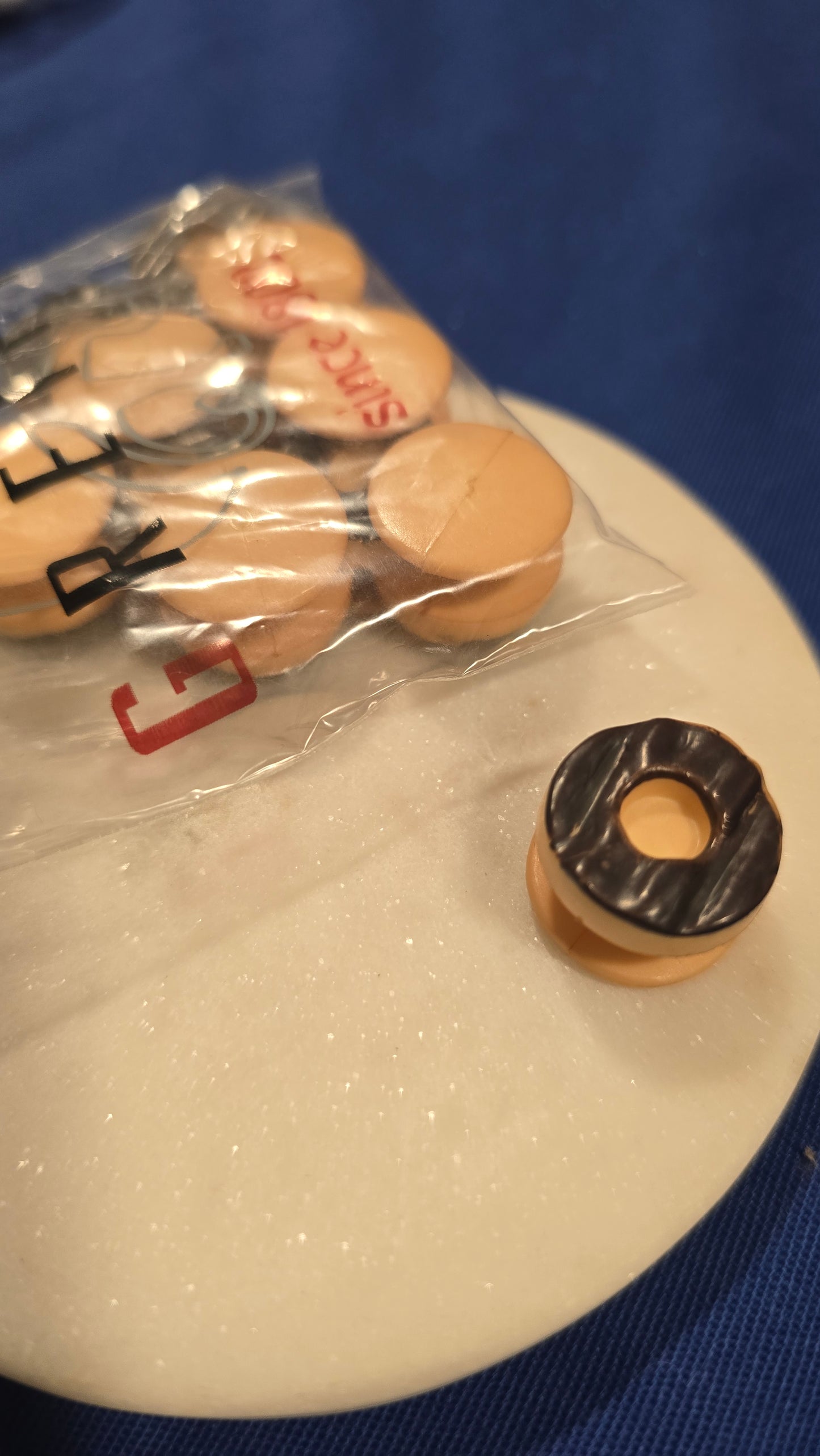 Botones de bola "DONUT"